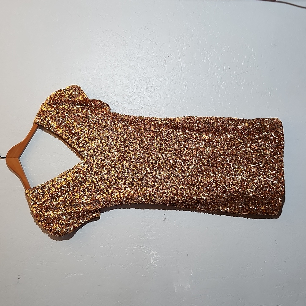 Gold Sequin V-Neck Short Sleeve Party Dress